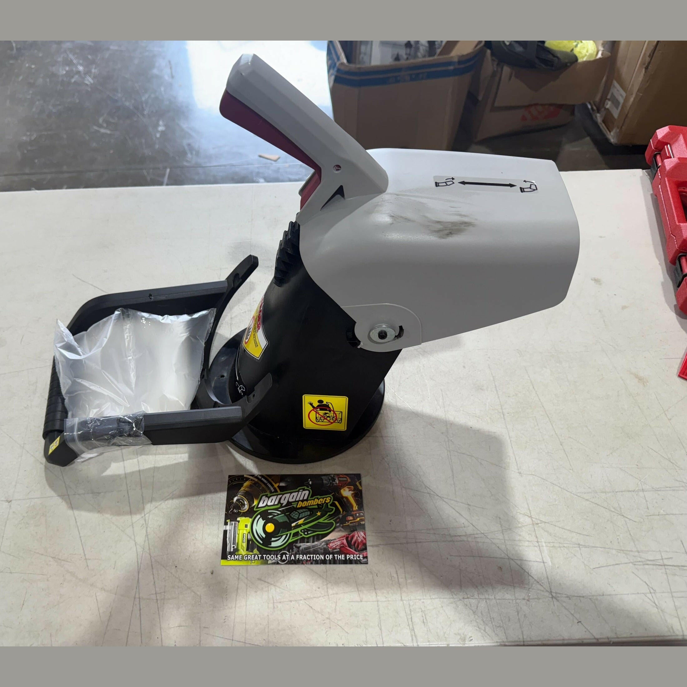 OB Flurry 21 in. 208 CC Single-Stage Gas Snow Blower Chute LOT 4521.