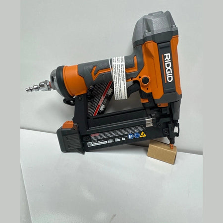 RIDGID Pneumatic 18-Gauge 2-1/8 in. Brad Nailer R213BNF3 TOOL ONLY BRAND NEW