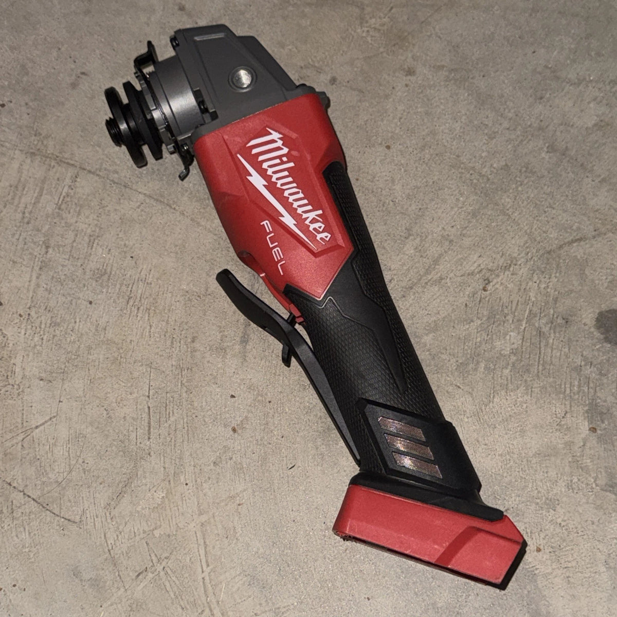 Milwaukee 2880-20 M18 FUEL 4 1/2" - 5" Angle Grinder Tool Only No GUARD OPEN BOX