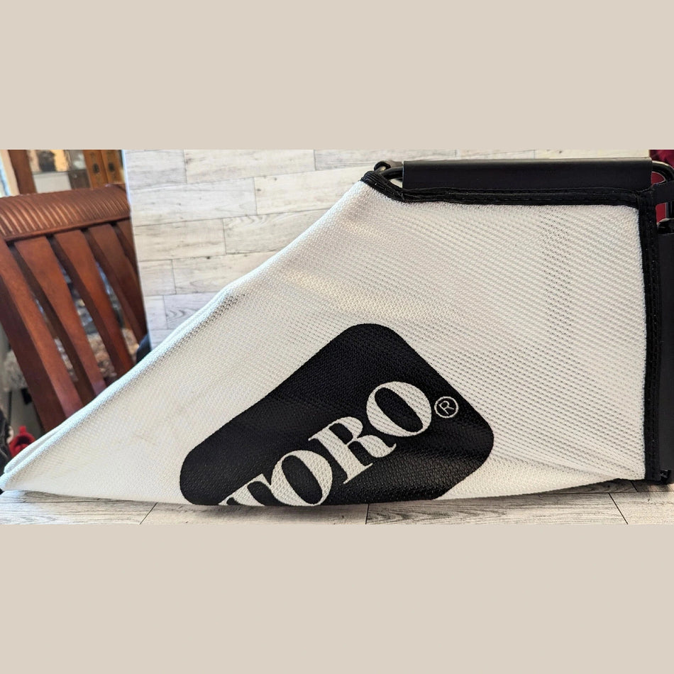 TORO Grass Catcher Bag with Frame Recycler Mower 10/2021 OPEN BOX